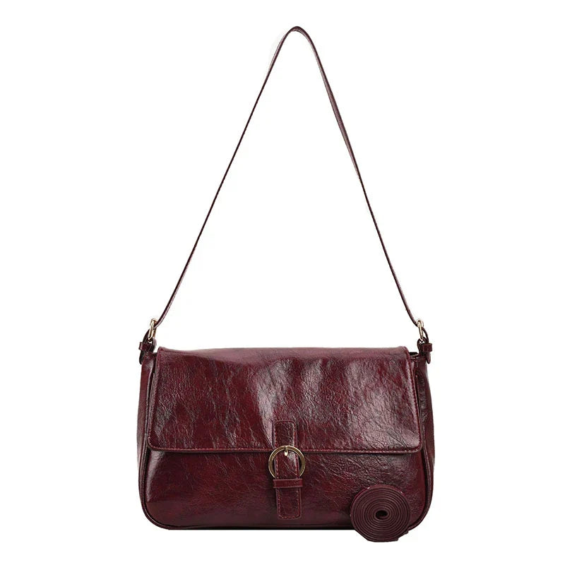 sac bandoulière femme rétro cuir  bordeaux vegan lisse chic et pratique Aurora – sac à main élégant pour sorties et quotidien