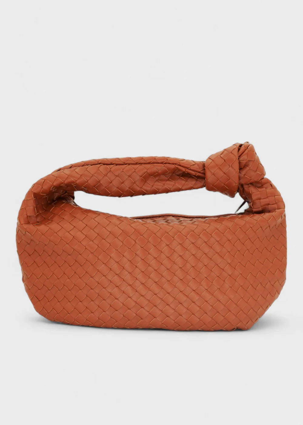 Sac cuir tressé demi lune orange élégant pour femme, design chic et pratique, parfait pour un usage quotidien ou une sortie sophistiquée.