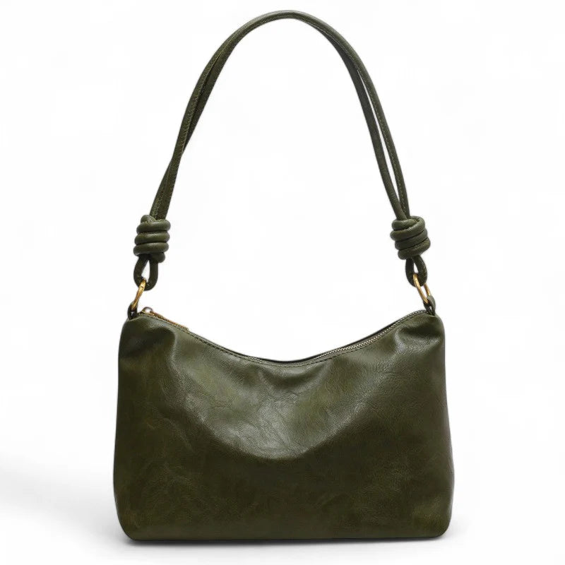 Sac à main femme ISA en cuir souple vert élégant, spacieux et chic, parfait pour transporter ordinateur, cahiers et essentiels avec style et confort au quotidien.