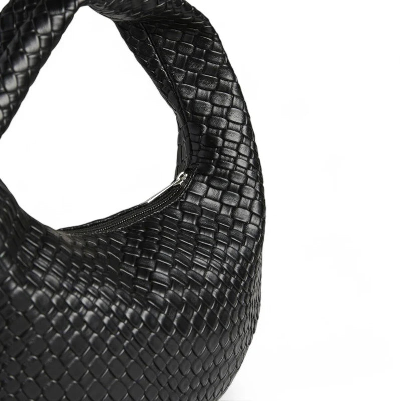 sac KAM petit sac à main cuir vegan noir élégant, format compact et chic, idéal pour sorties, soirées et rendez-vous avec style