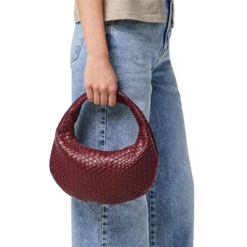 sac KAM petit sac à main cuir vegan rouge élégant, format compact et chic, idéal pour sorties, soirées et rendez-vous avec style