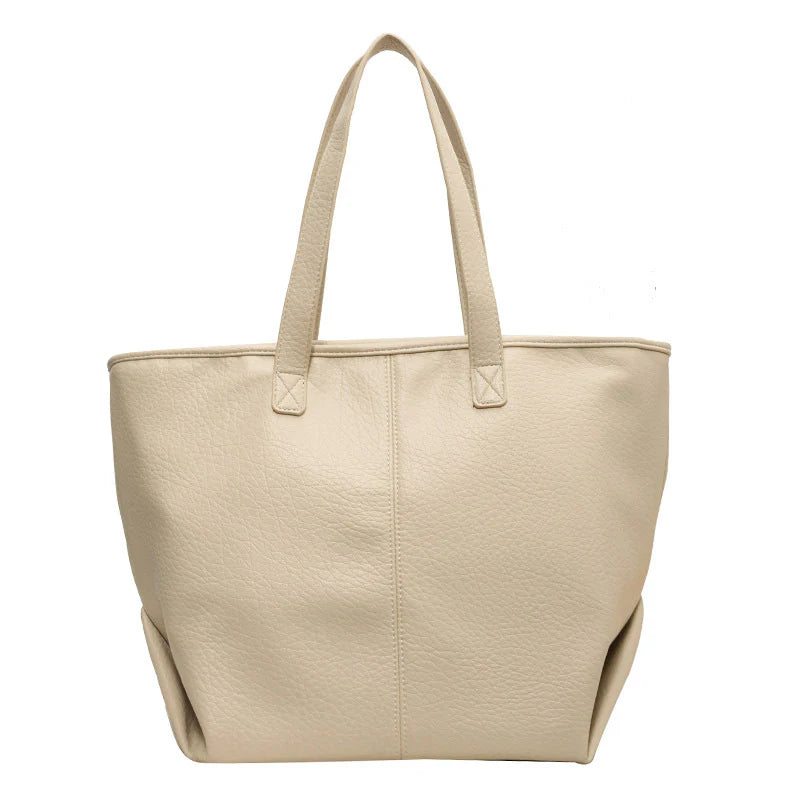 Sac à main KIM en cuir synthétique blanc, moderne et pratique, grand sac tote bag avec intérieur spacieux et finitions soignées, parfait pour le quotidien et le travail.