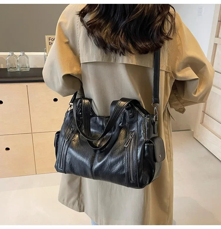 sac-a-main-de-cours-alba-noir-en-bandouliere