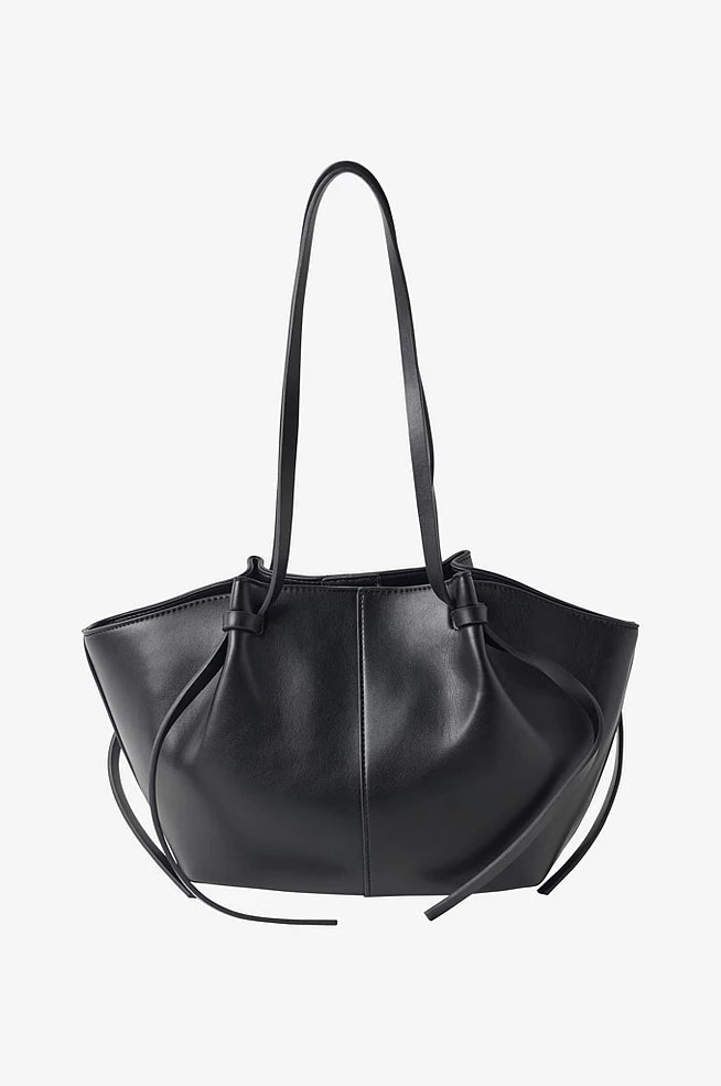 sac cabas cuir noir KATE à grandes anses, élégant et pratique, en cuir synthétique brun avec boucle raffinée et compartiment intérieur