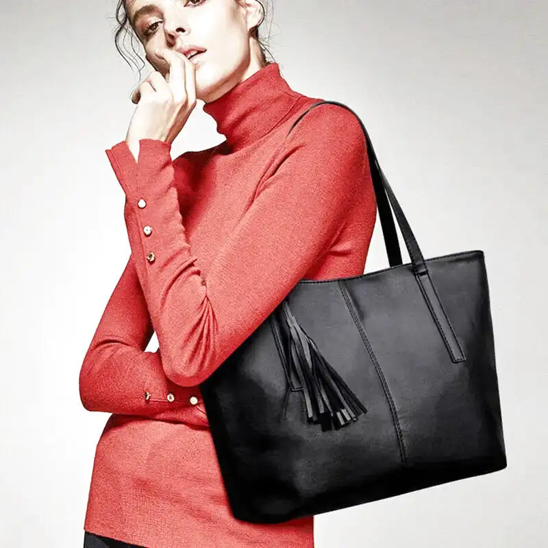 SORINA, Sac à Main Grande Capacité Rétro noir en cuir vegan, élégant et spacieux, avec multiples compartiments pour garder vos essentiels organisés au quotidien