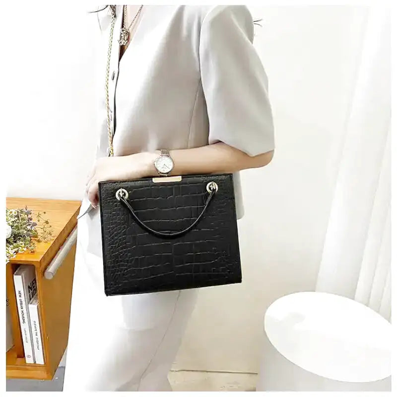 VALOMA - Grand Sac à Main Croco en Cuir